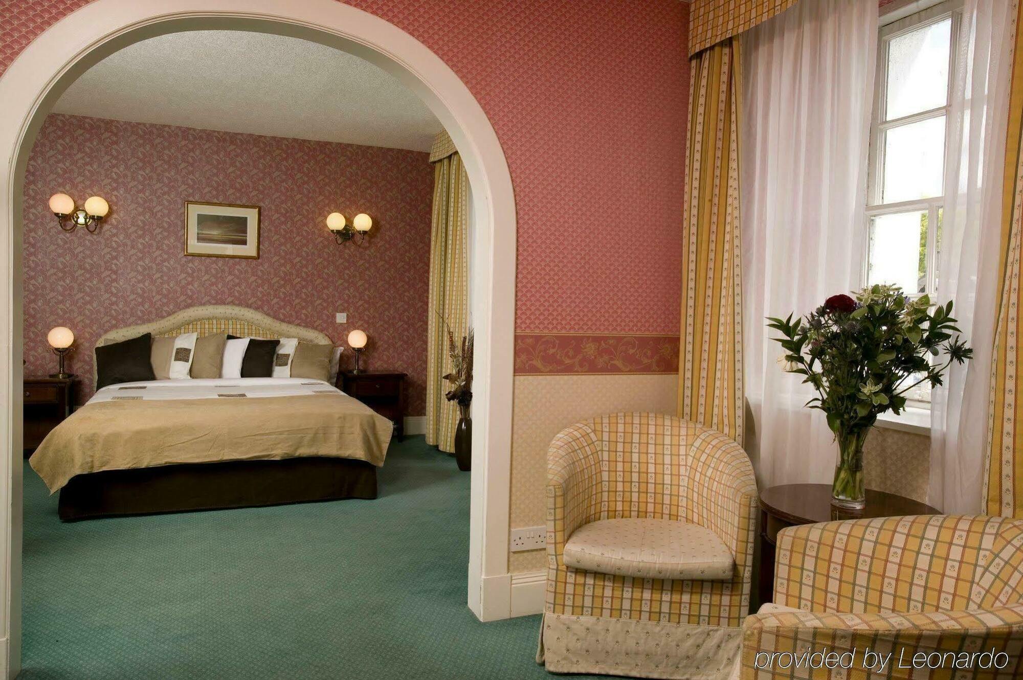 Kenmore Hotel Аберфелді Екстер'єр фото